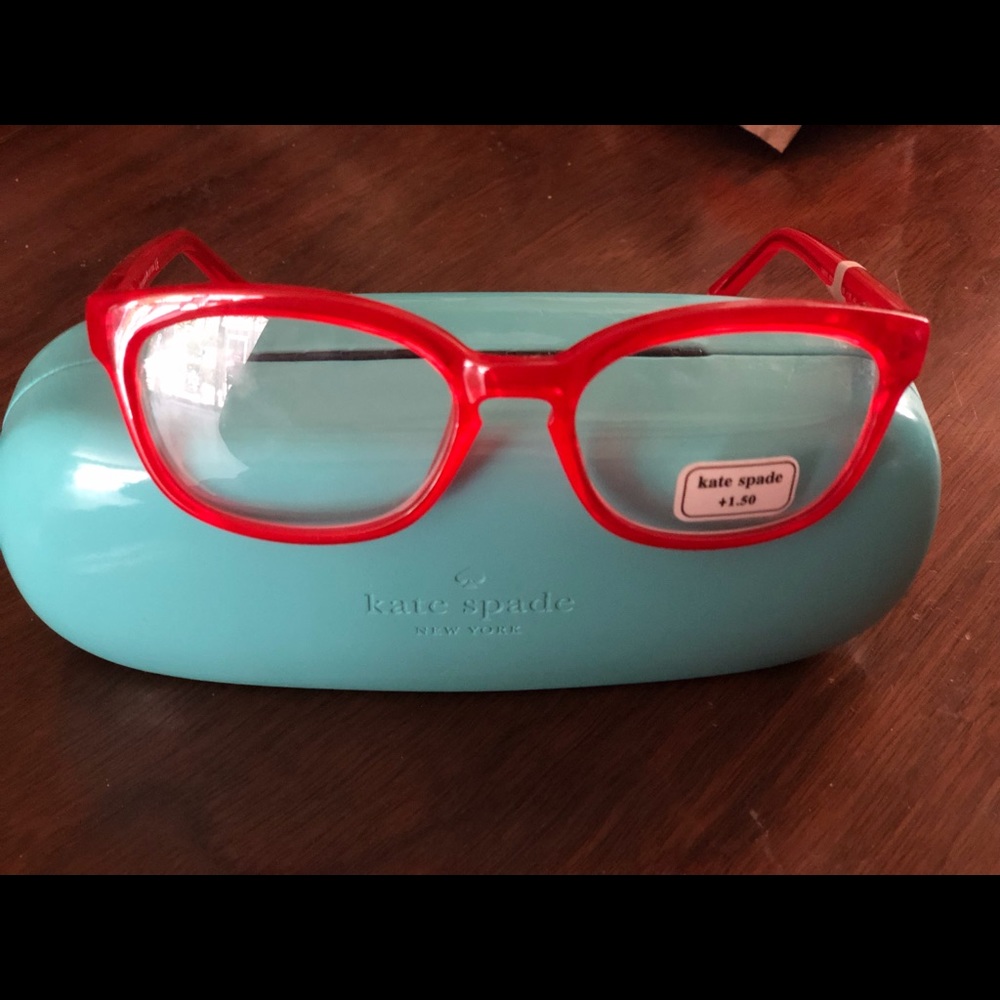 Kate Spade readers